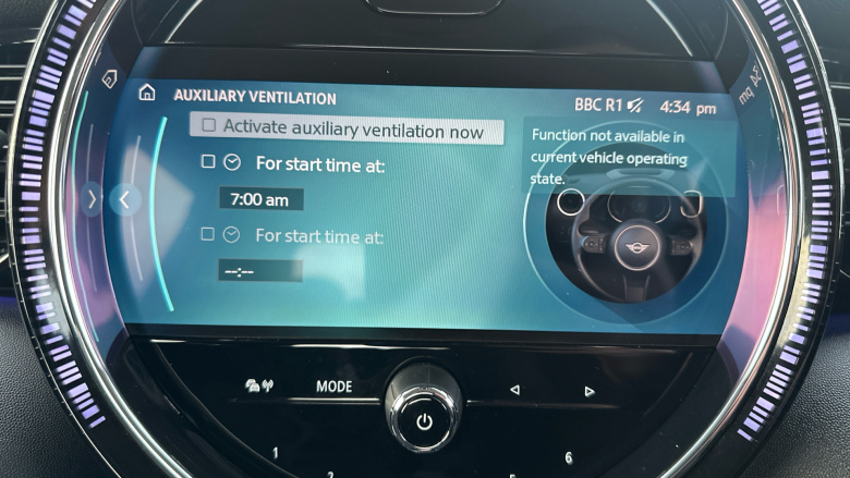 MINI Hatchback 1.5 Cooper Classic 5dr Auto Petrol Hatchback